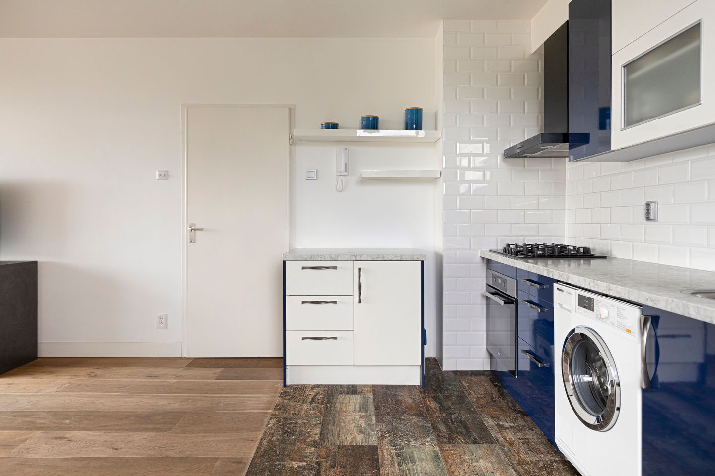 Photo 10 of Kruidenommegang 43