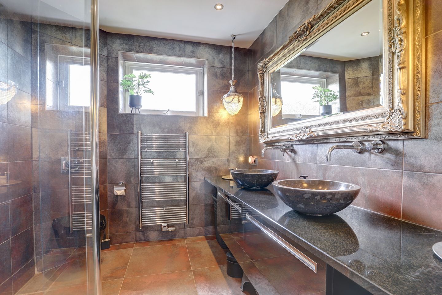 Foto 35 van Bredestraat 43