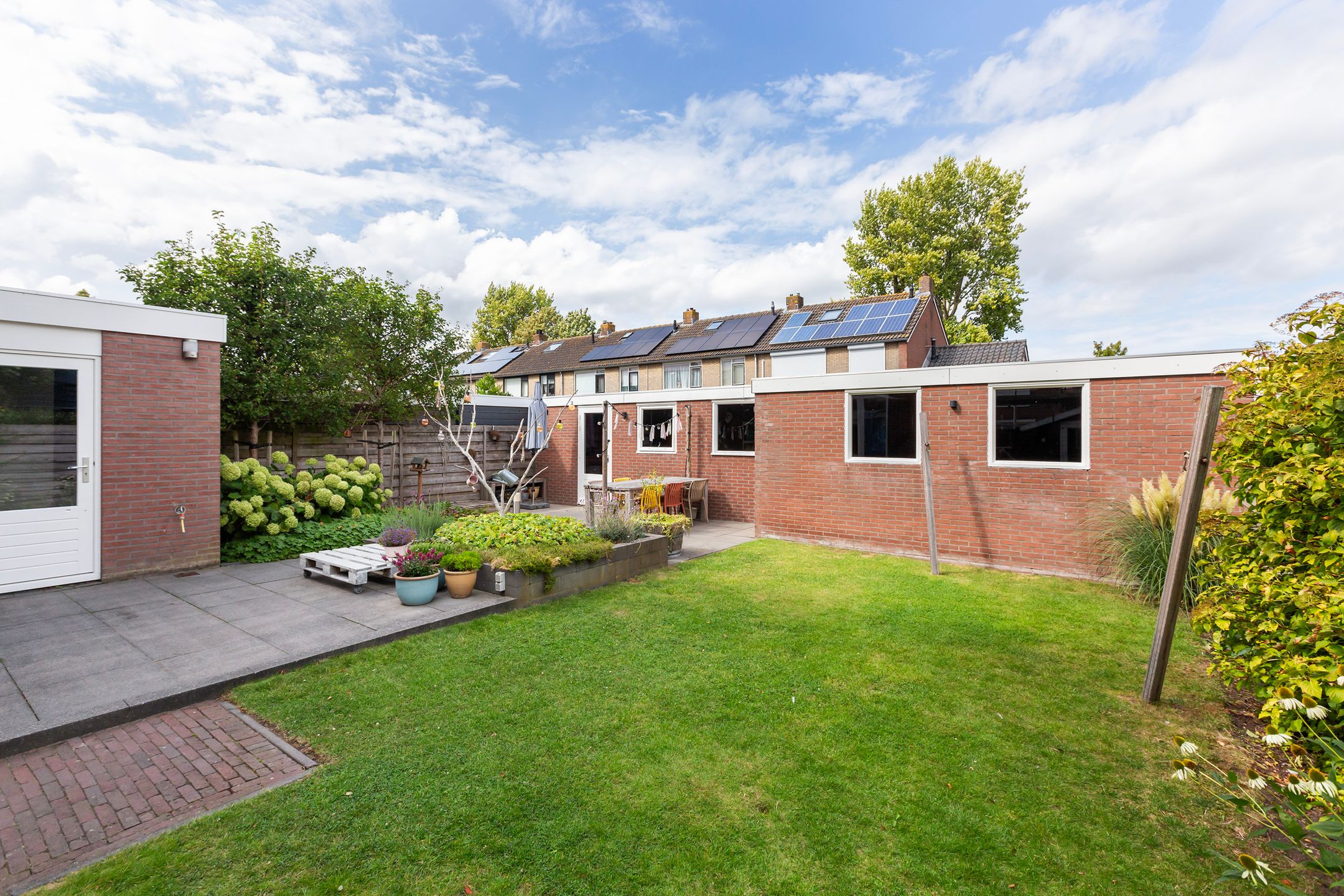 Photo 36 of Margrietstraat 27