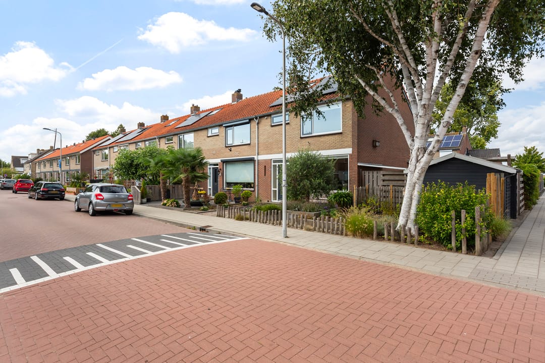 Photo 41 of Margrietstraat 27