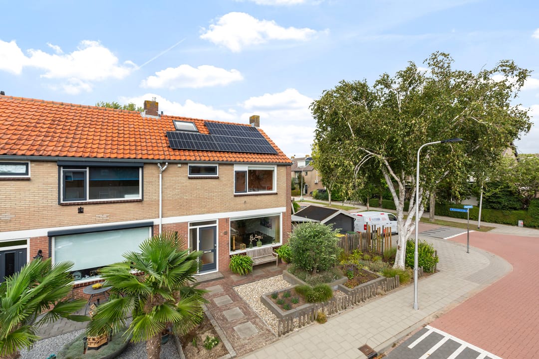 Photo 46 of Margrietstraat 27