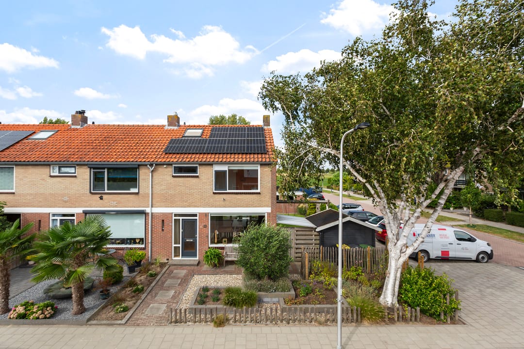 Photo 47 of Margrietstraat 27