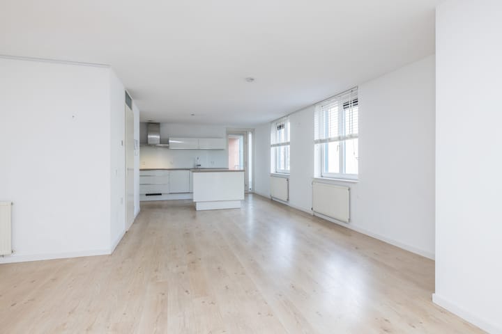 Photo 18 of Stationstraat 26