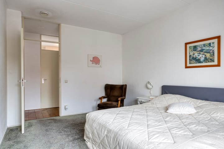 Photo 26 of Julianastraat 12