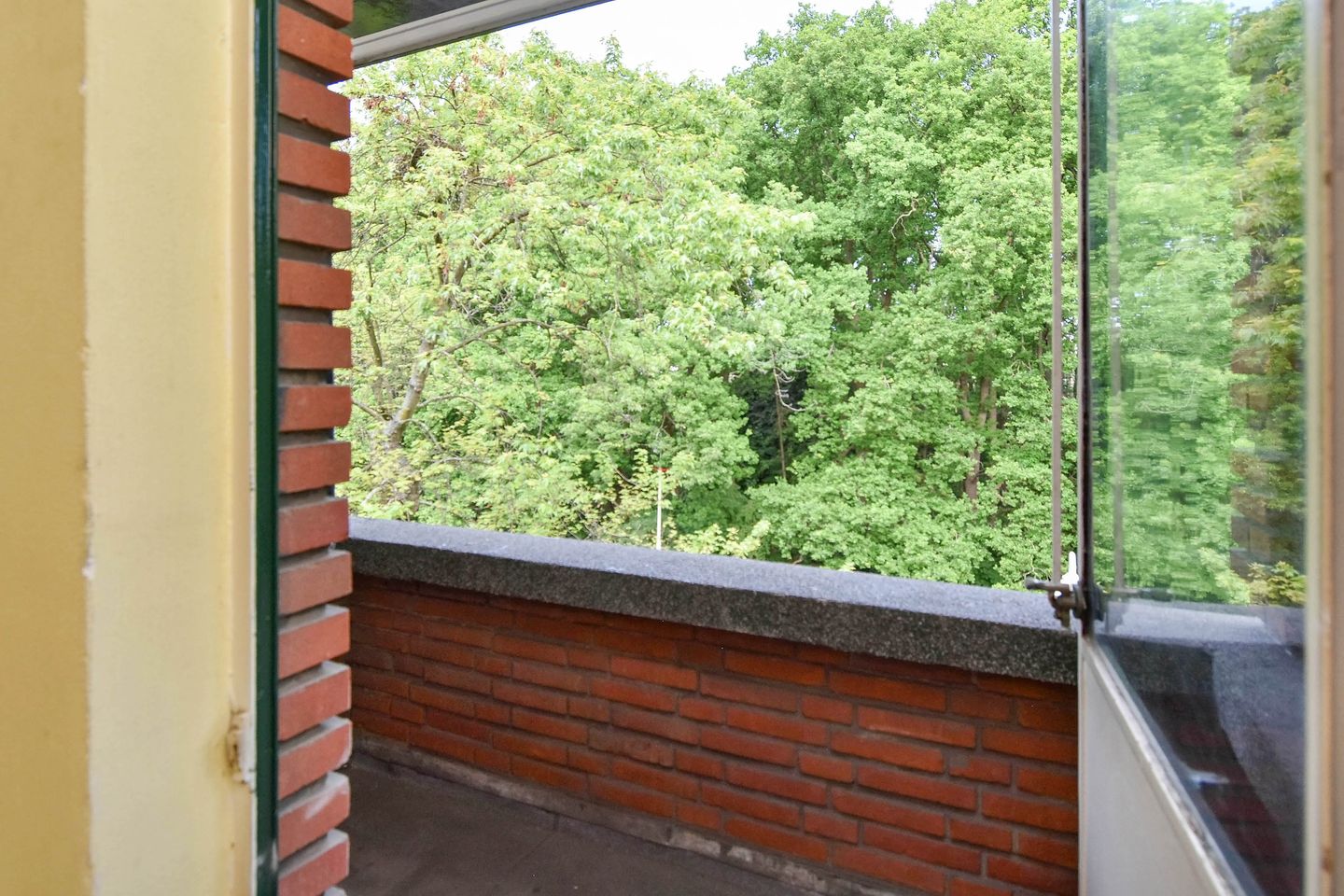 Photo 19 of Waalsdorperweg 305