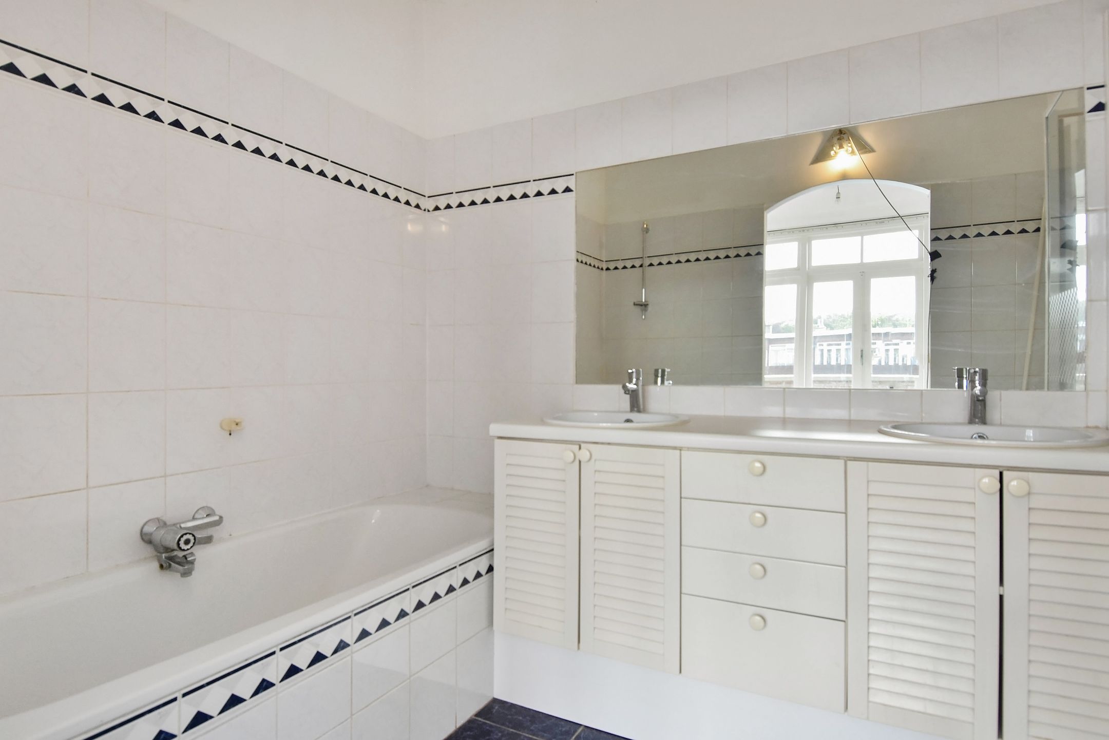 Photo 24 of Waalsdorperweg 305