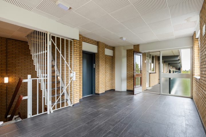 Foto 8 van Van Oldenbarneveltstraat 552