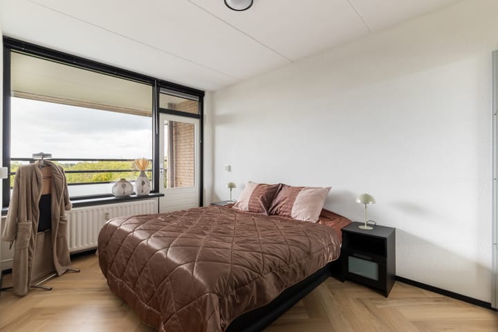 Foto 17 van Van Oldenbarneveltstraat 552