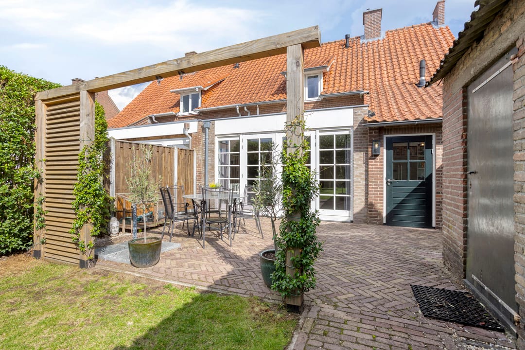 Photo 38 of Kerkstraat 8