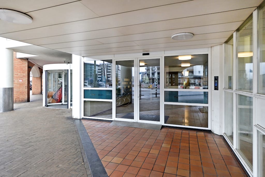 Foto 41 van Gevers Deynootweg 1114