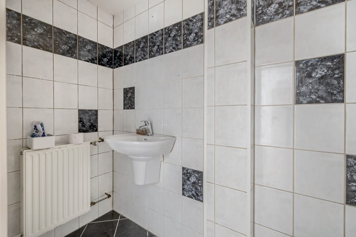 Foto 21 van Kerstroosstraat 3-B