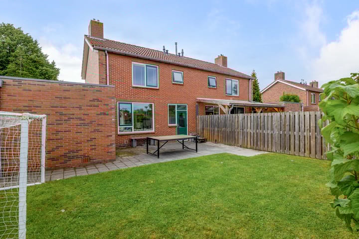 Foto 2 van Dahliastraat 13