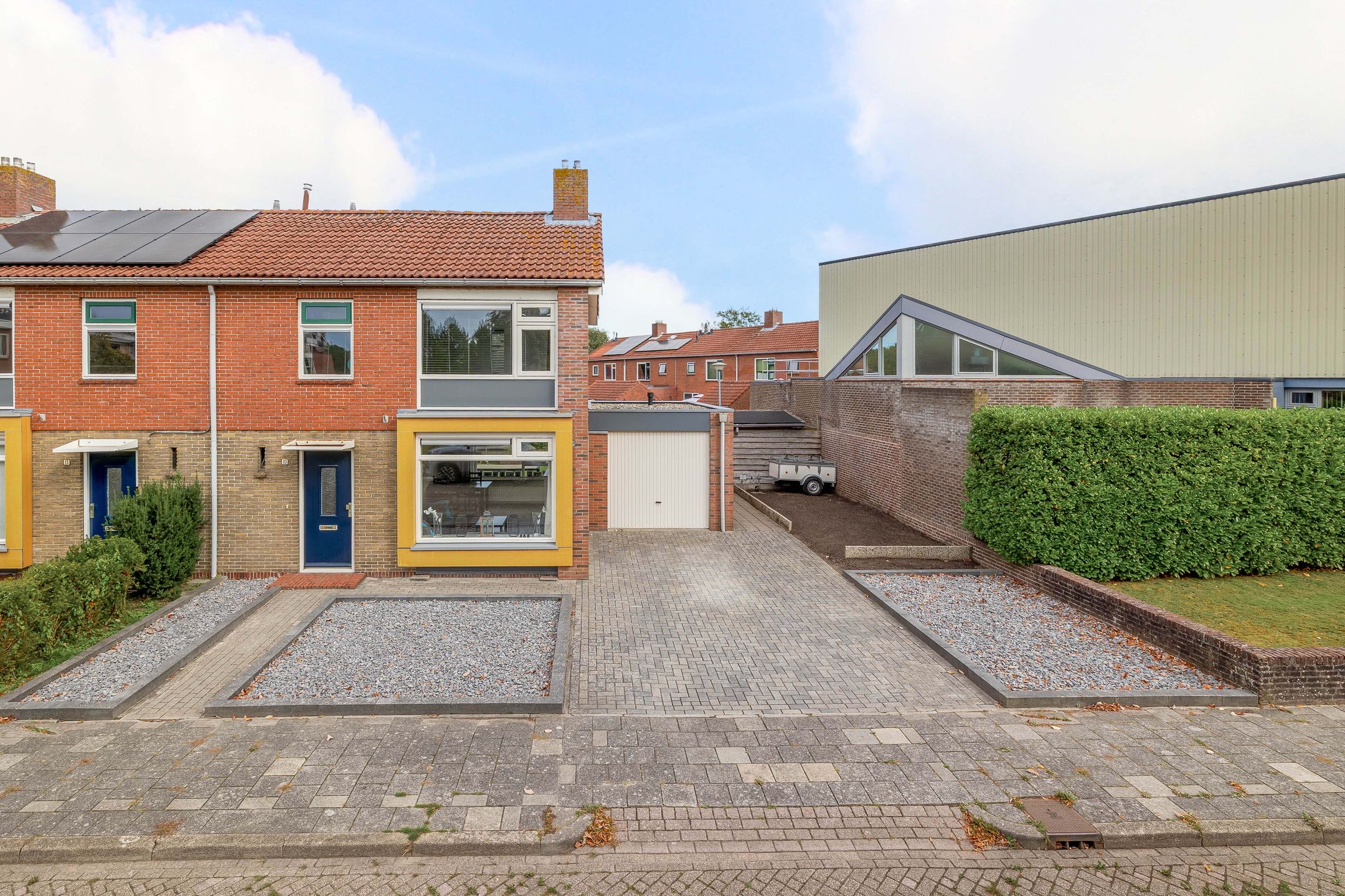 Foto 30 van Dahliastraat 13