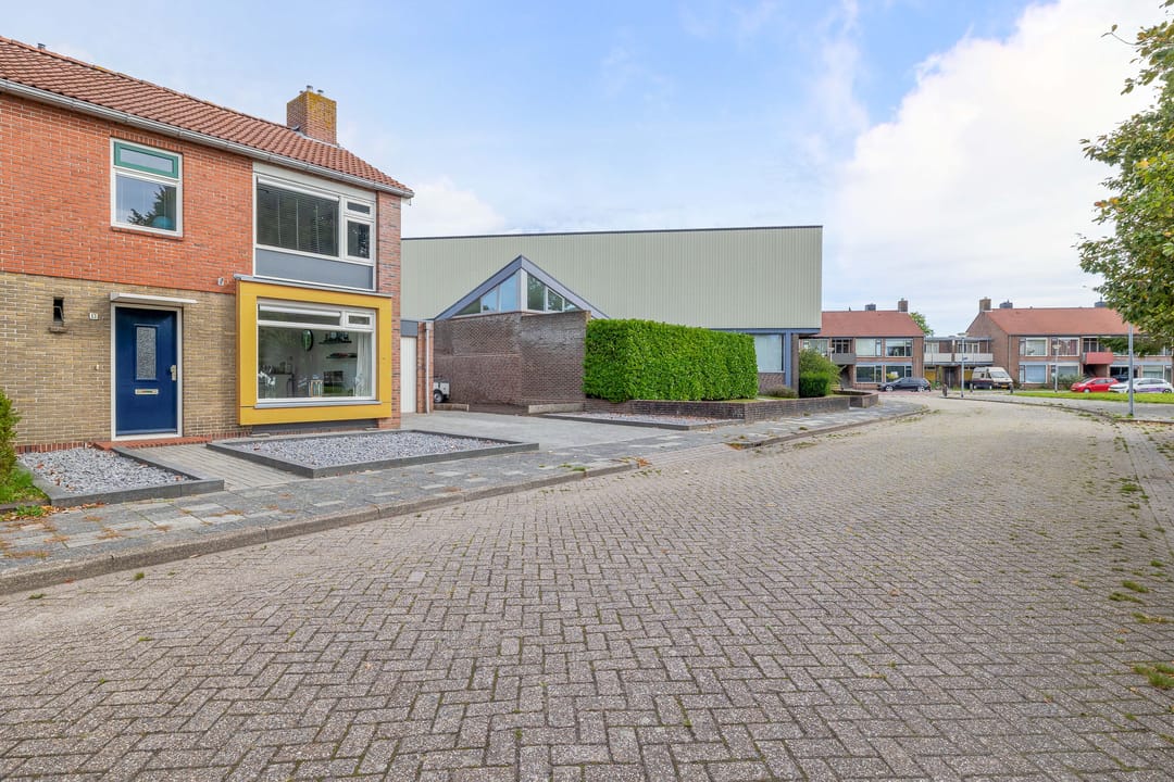 Foto 32 van Dahliastraat 13