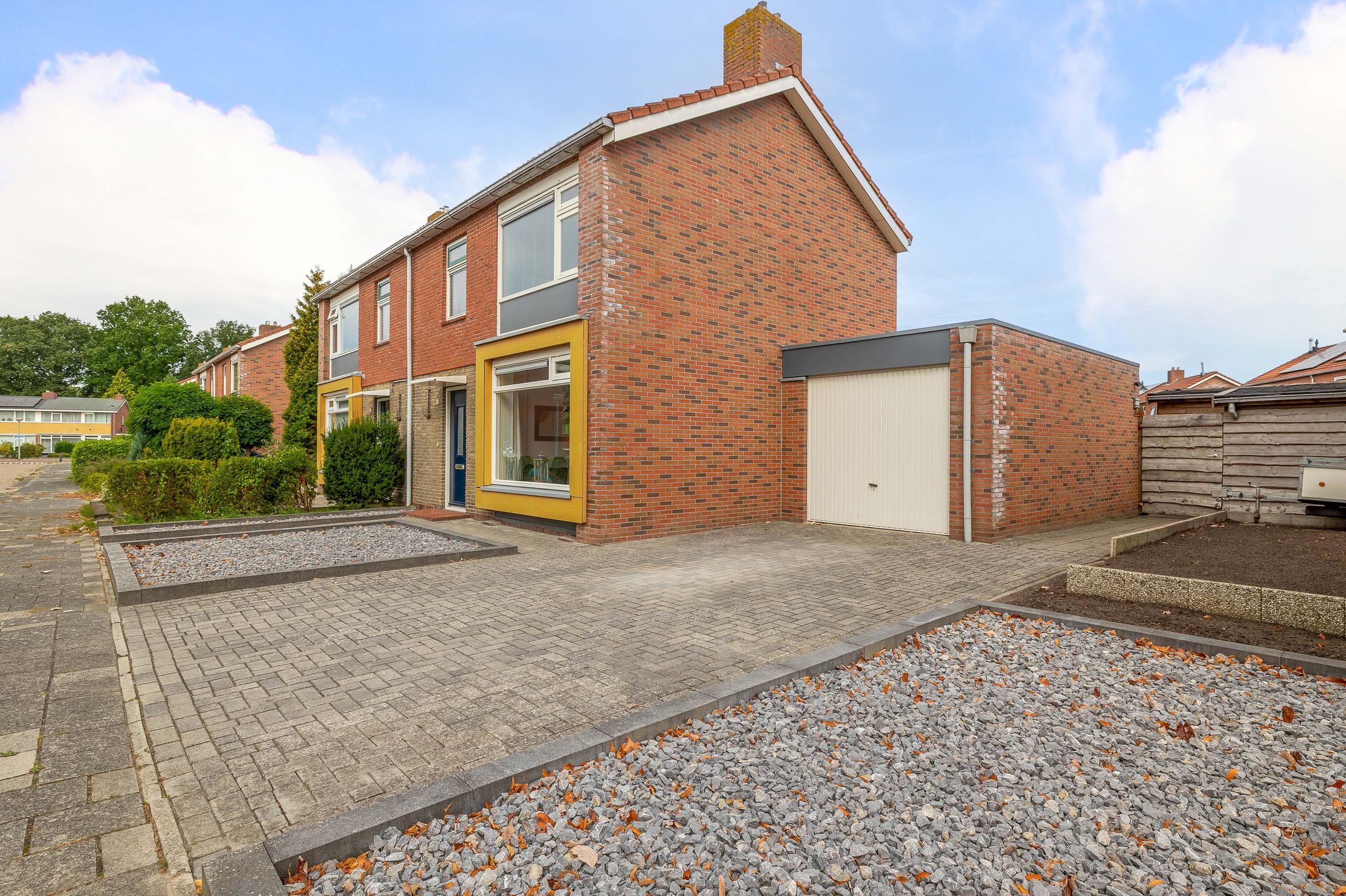 Foto 33 van Dahliastraat 13