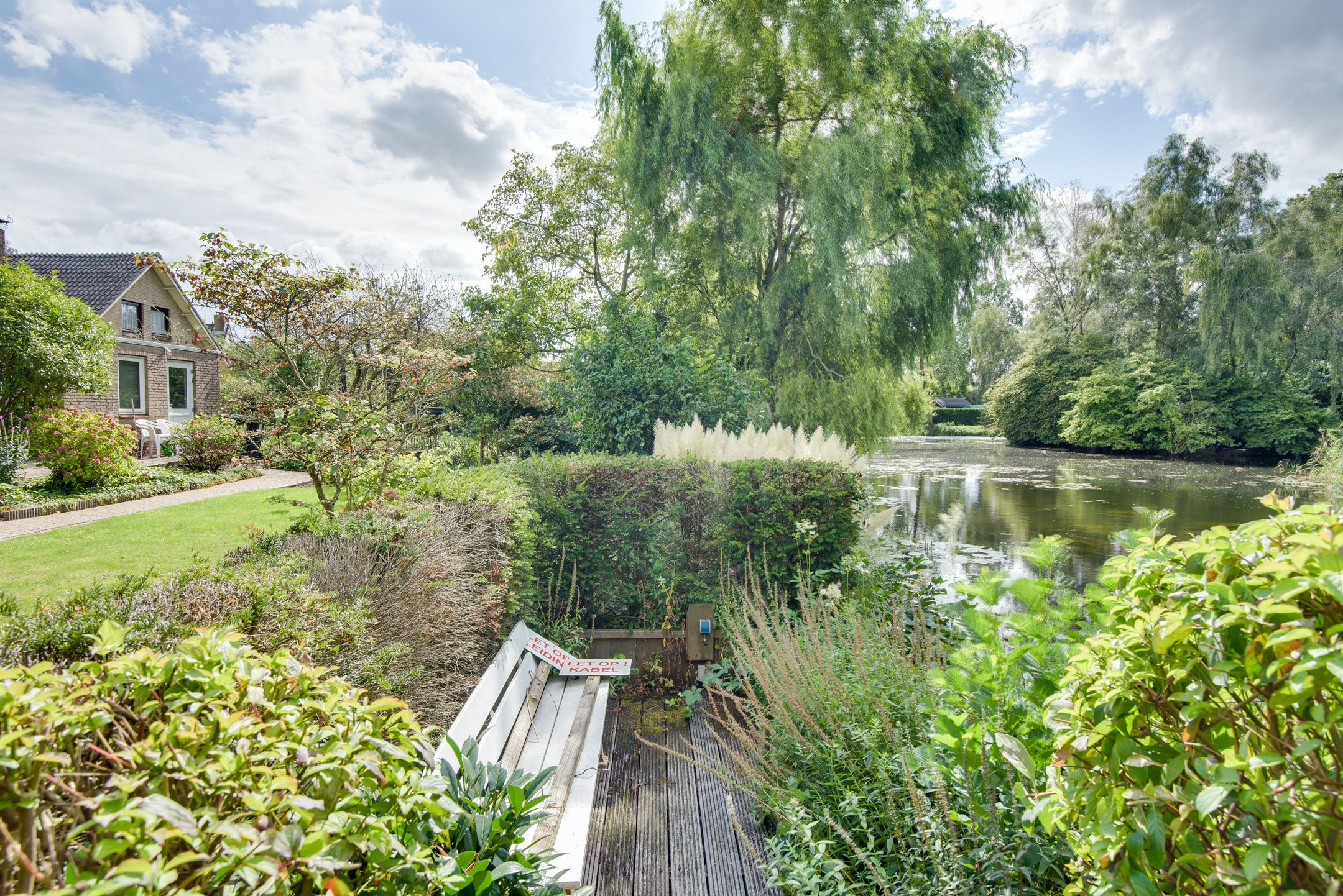 Foto 42 van Larikslaan 84