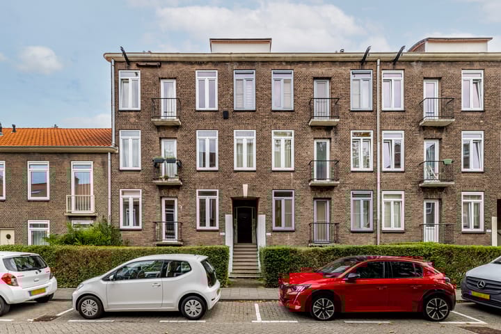 Photo 1 of Johan de Meesterstraat 10-A