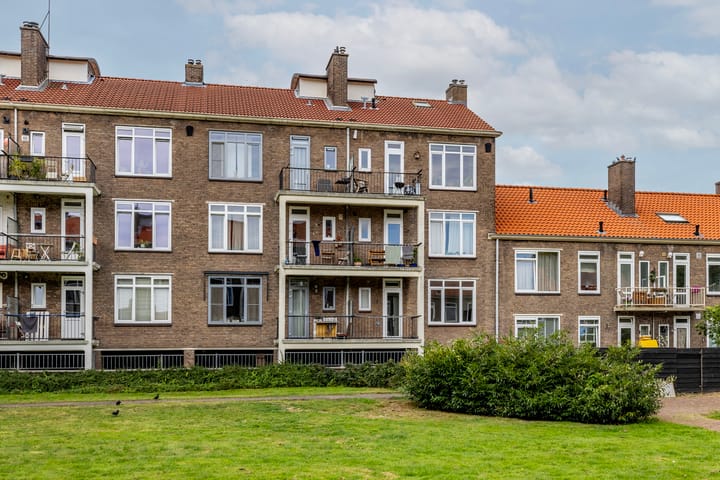 Photo 6 of Johan de Meesterstraat 10-A