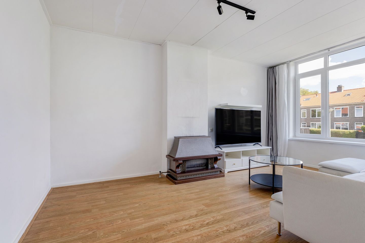 Photo 10 of Johan de Meesterstraat 10-A