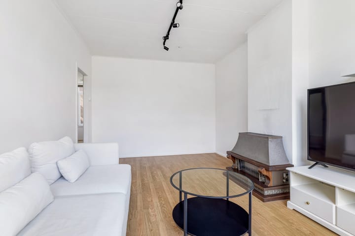 Photo 13 of Johan de Meesterstraat 10-A