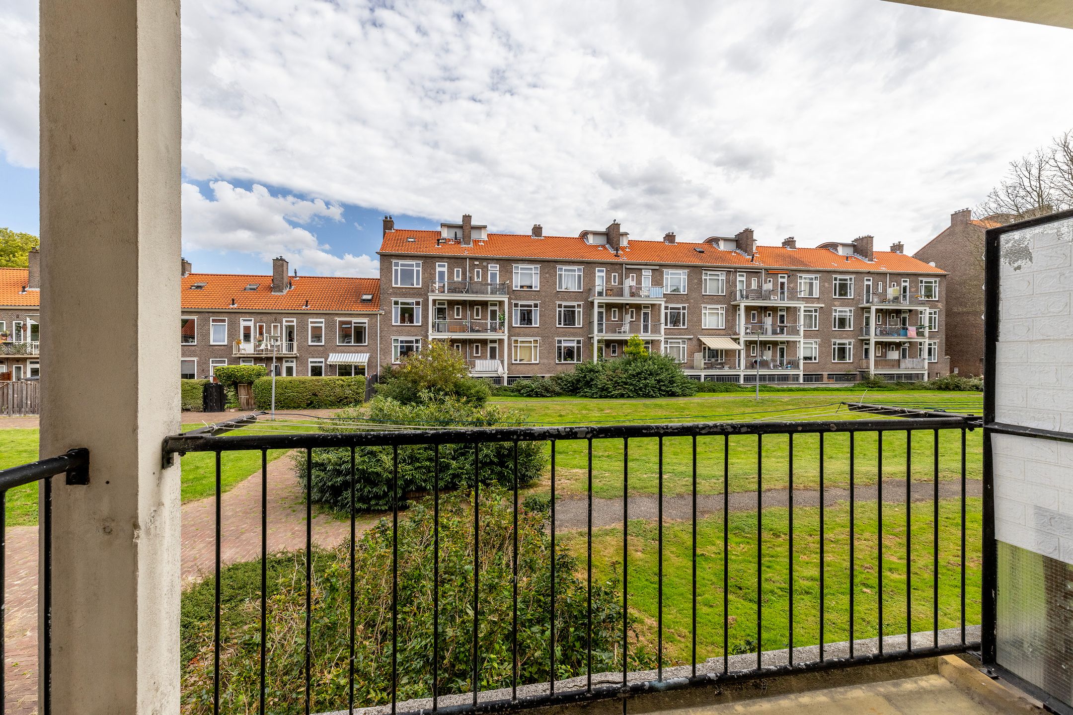 Photo 24 of Johan de Meesterstraat 10-A