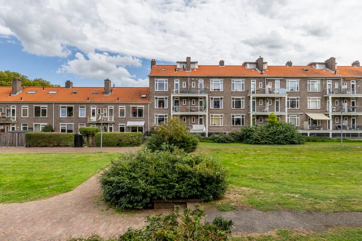 Photo 28 of Johan de Meesterstraat 10-A