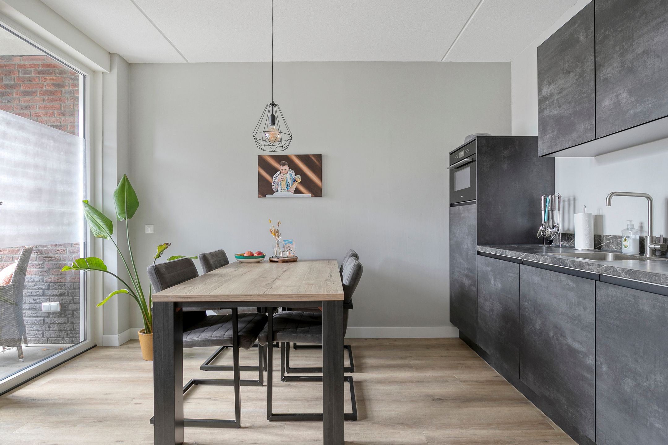 Photo 3 of Lagekerk 19