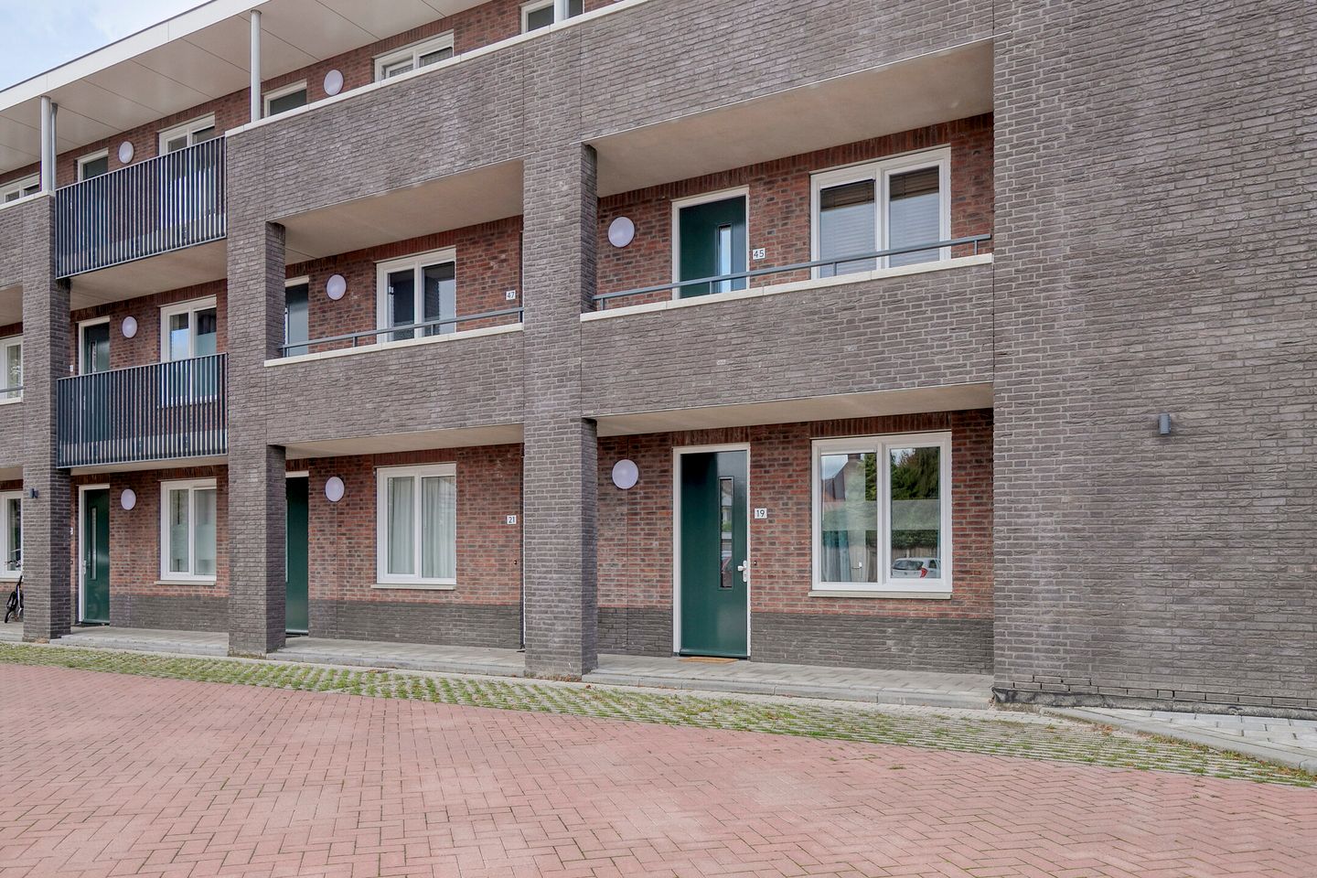 Photo 29 of Lagekerk 19