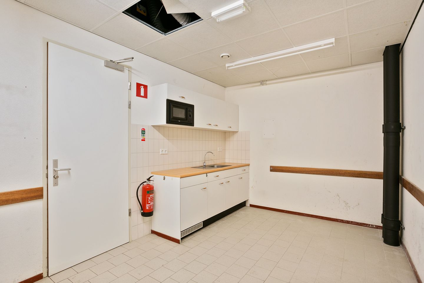 View photo 5 of Roserije 325