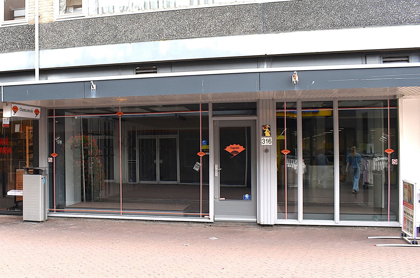 Bekijk foto 1 van Loosduinse Hoofdstraat 316
