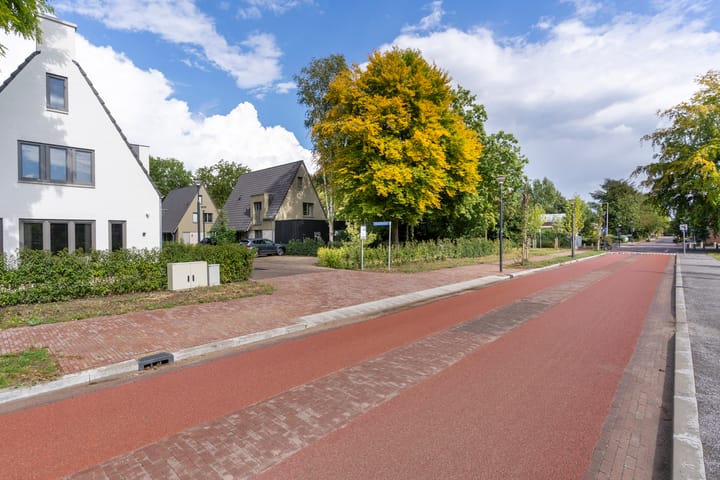 Photo 38 of Hof van Plettenburg 42