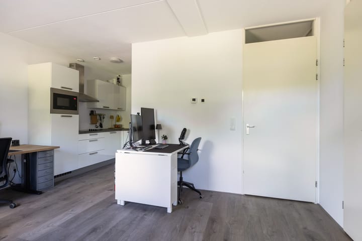 Foto 8 van Steenstraat 77