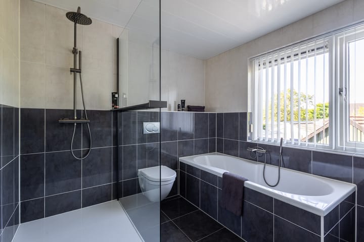 Foto 23 van St.Lambertusweg 75