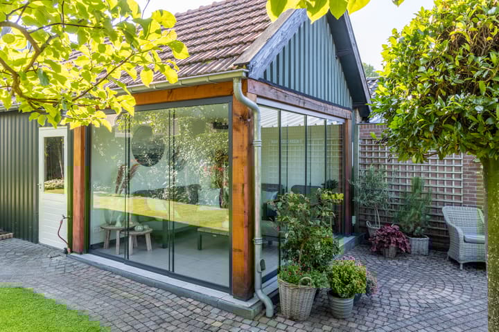 Foto 33 van St.Lambertusweg 75