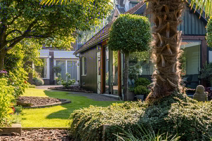 Foto 39 van St.Lambertusweg 75