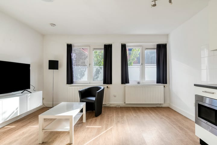 Foto 15 van Madeliefstraat 26