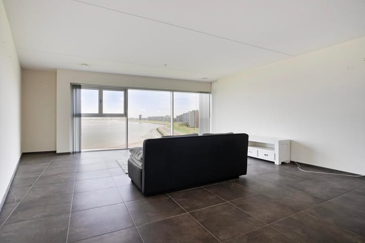 Foto 11 van Waterfront 320