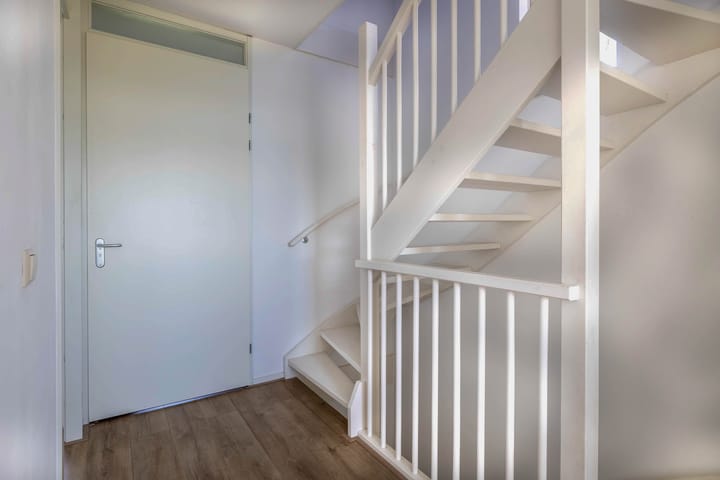 Foto 19 van Van Mieropstraat 23