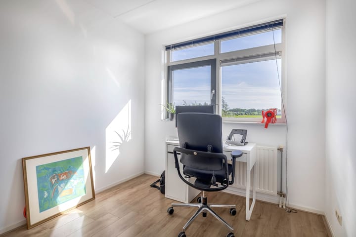 Foto 25 van Van Mieropstraat 23