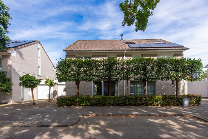 Foto 8 van Genemuidenstraat 11