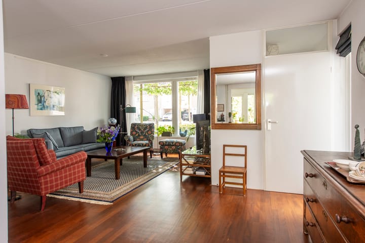 Foto 15 van Genemuidenstraat 11