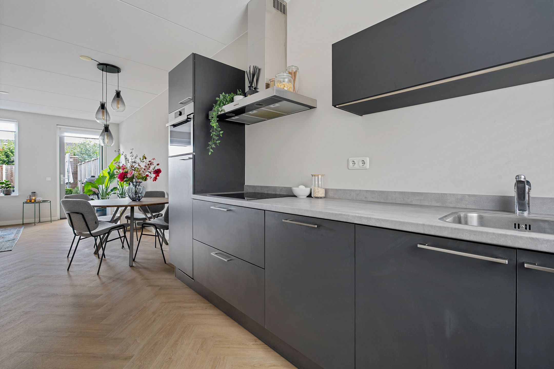 Photo 15 of Wicher Nijkampstraat 190