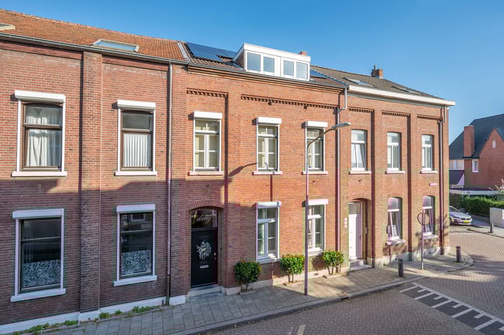 Foto 2 van Zandstraat 3