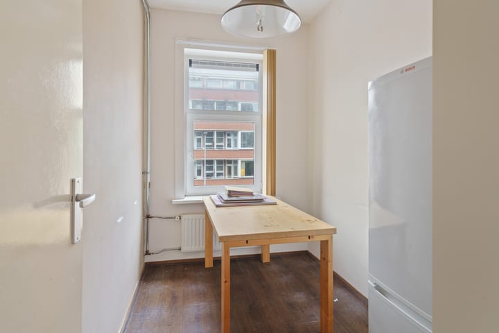 Foto 29 van Willem Buytewechstraat 50-A