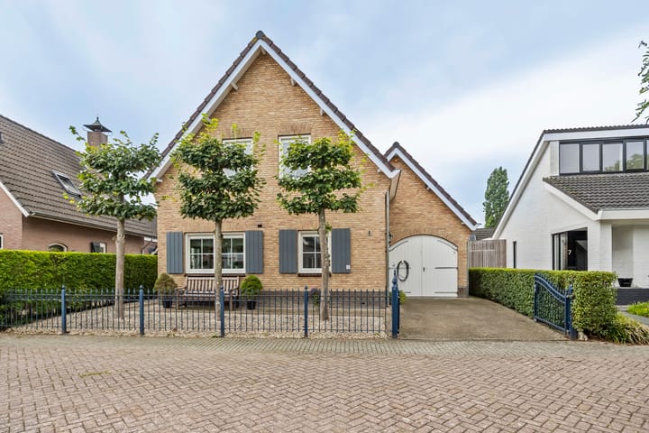 Foto 1 van Larixlaan 5