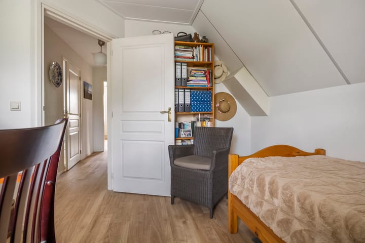 Foto 28 van Larixlaan 5