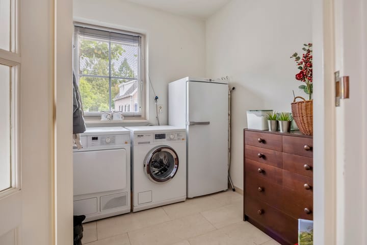 Foto 30 van Larixlaan 5