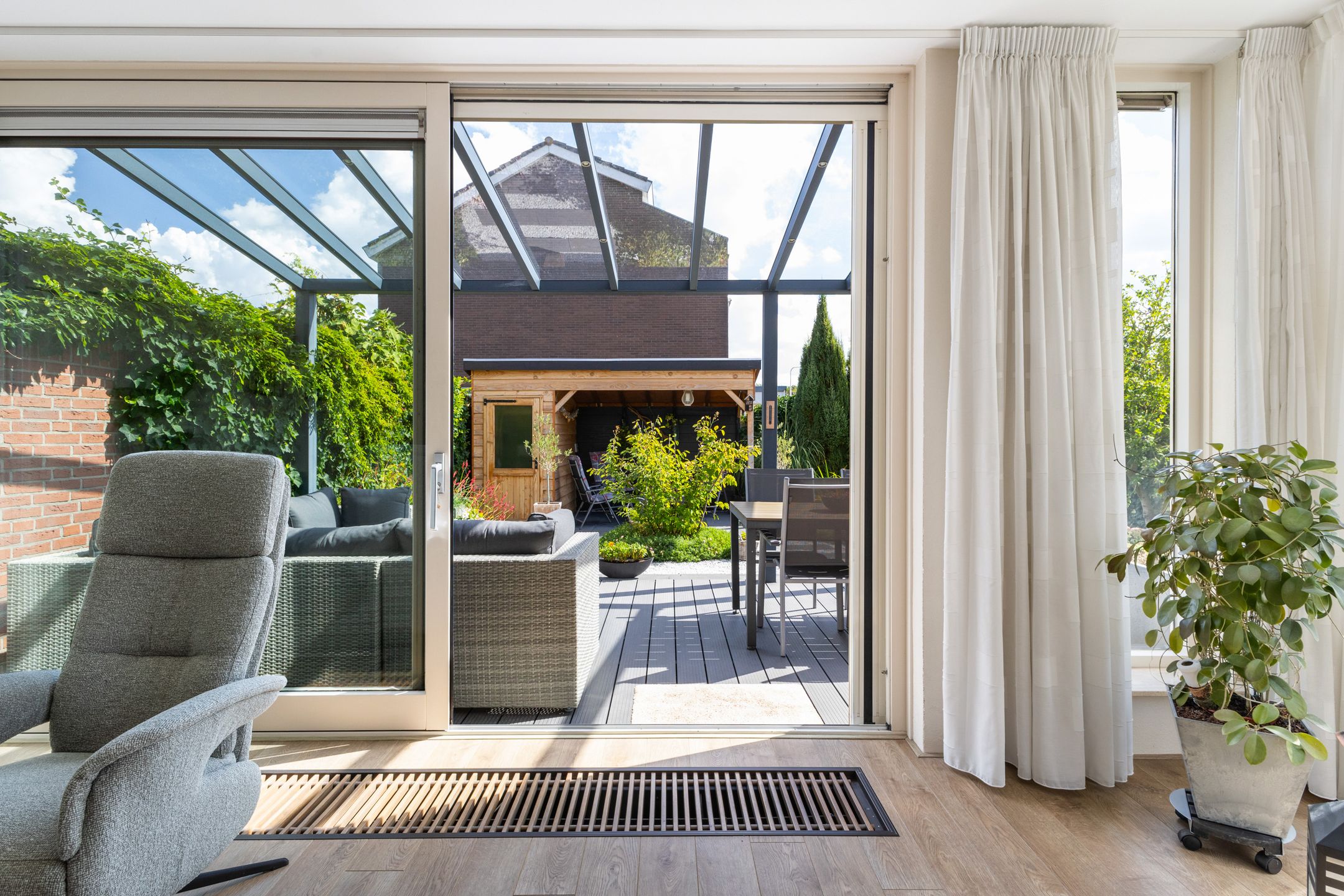 Photo 15 of Oranje Nassaulaan 43