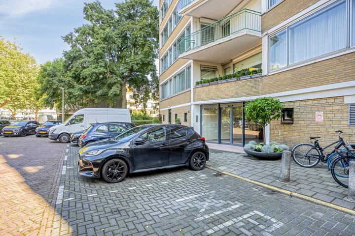 Photo 27 of Meander 395