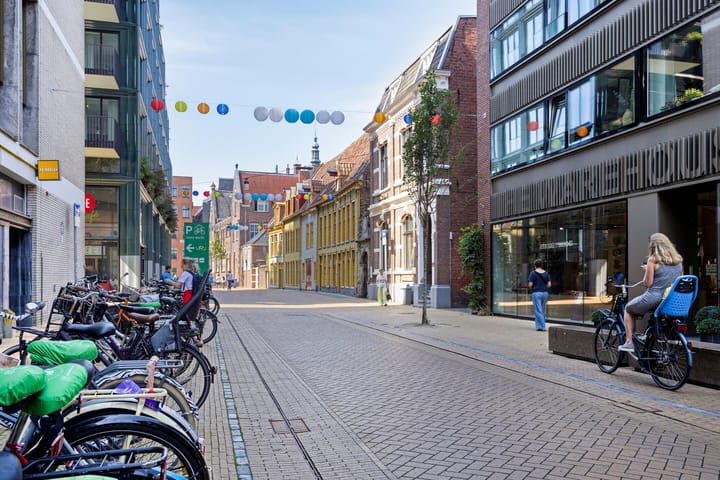 Foto 38 van Weeshuisgang 2-11